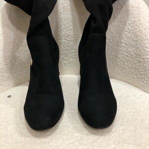 Elegant Black Women's Boots